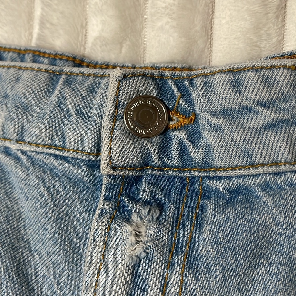 Zara High Waist Short | Size 10 - Picture 4 of 8